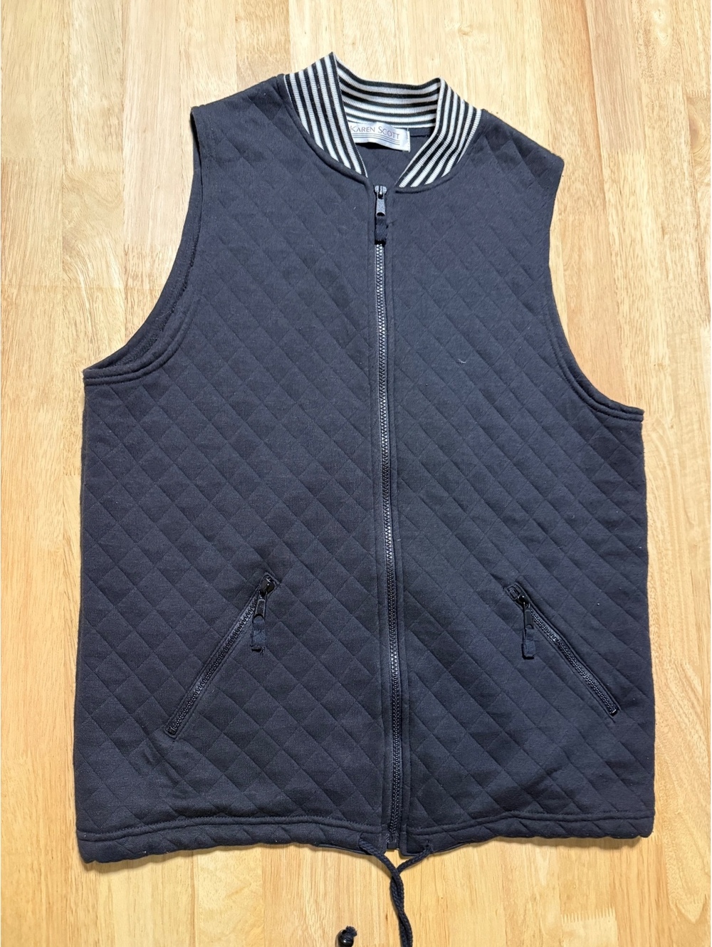 Karen Scott Women’s Small Black Quilted Zip-Up Vest